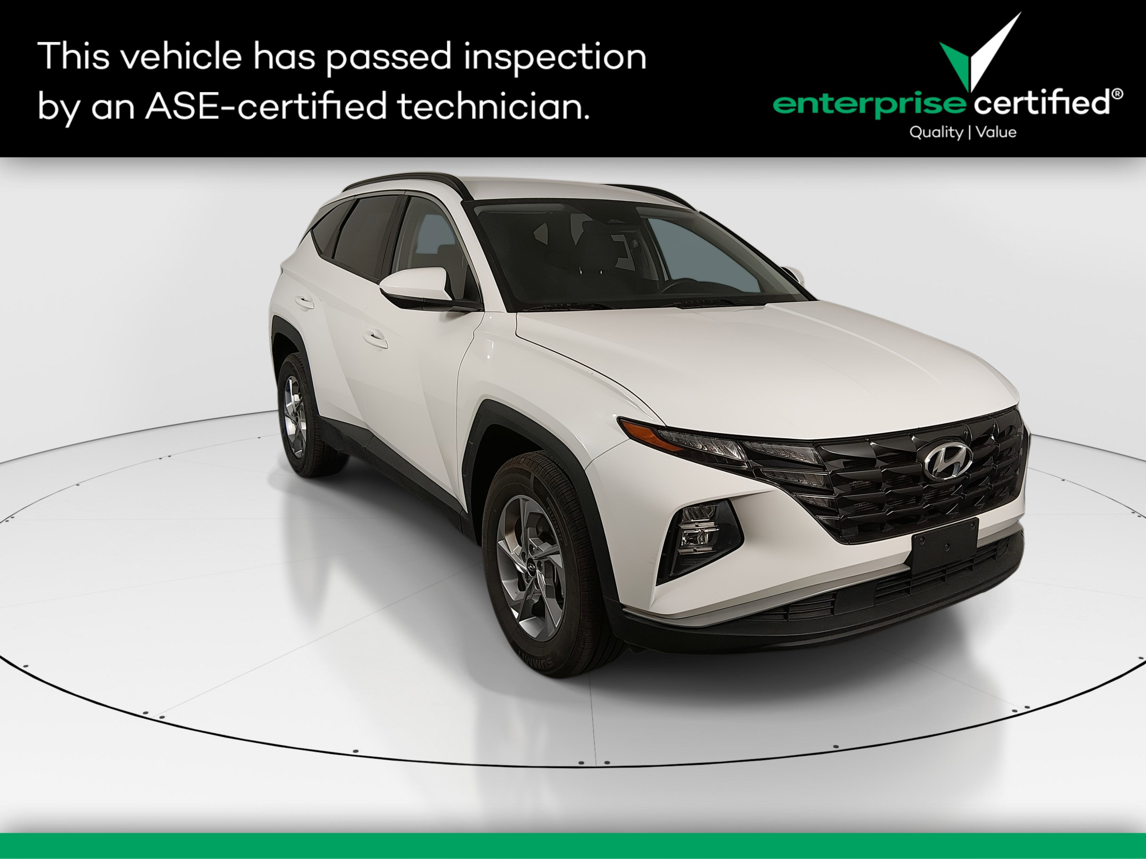 2024 Hyundai Tucson SEL AWD — front three-quarter view