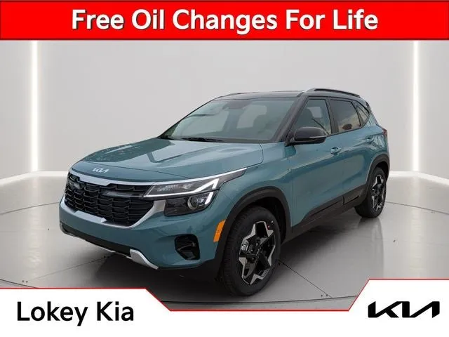 2026 Kia Seltos S in Pluton Blue/Black Roof — front three-quarter view