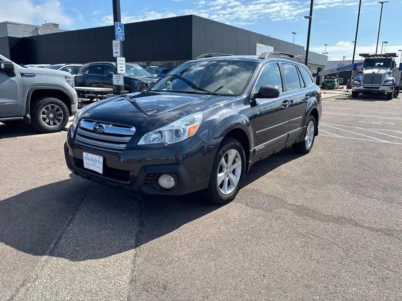 2013 Subaru Outback 2.5i Premium in Graphite Gray Metallic — front three-quarter view