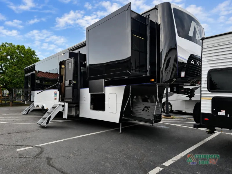2027 Axiom RV Vendetta — front three-quarter view