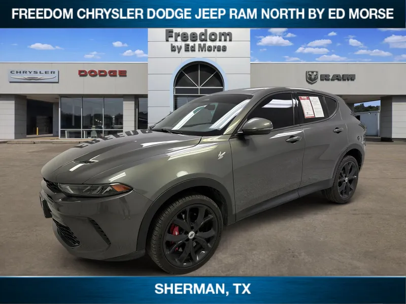 2024 Dodge Hornet GT in Gray Cray — front three-quarter view