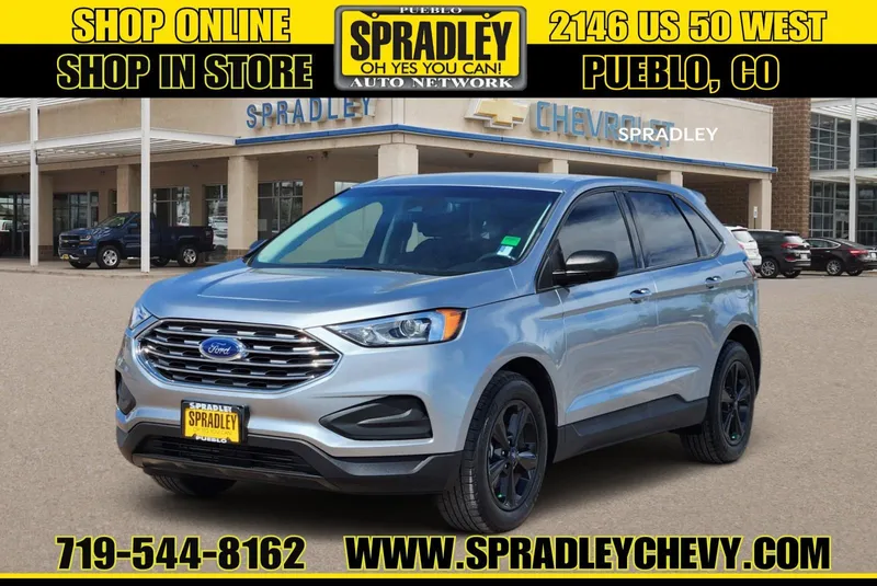 2020 Ford Edge SE in White — front three-quarter view