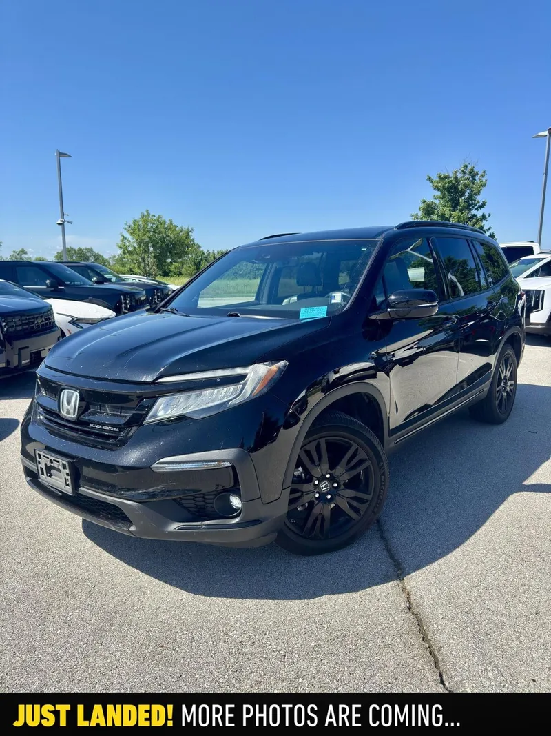2020 Honda Pilot Black Edition in Crystal Black Pearl — front three-quarter view