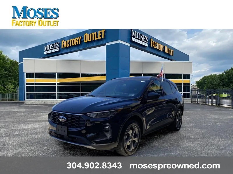 2025 Ford Escape ST-Line in Agate Black — front three-quarter view