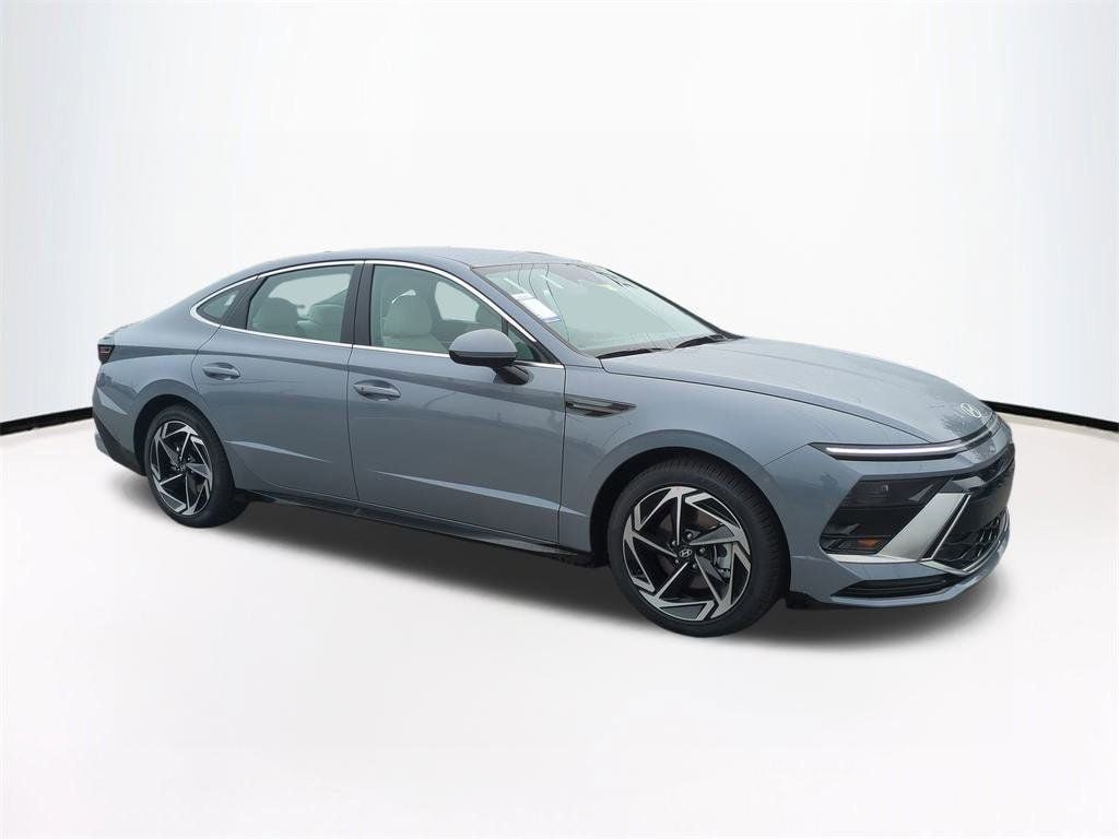 2026 Hyundai SONATA SEL Sport in Blue — front three-quarter view