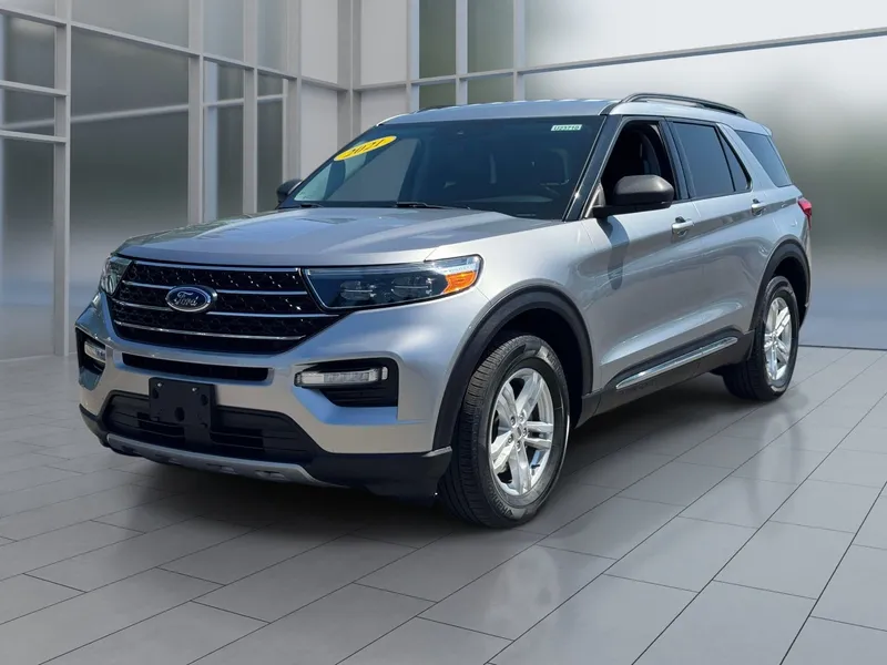 2021 Ford Explorer XLT in Silver Metallic — front three-quarter view