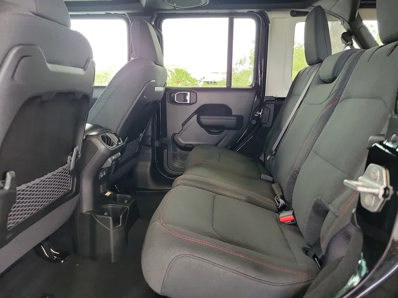 2026 Jeep Wrangler — photo 8 view