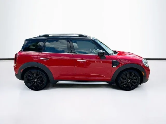 2021 MINI COUNTRYMAN — interior view
