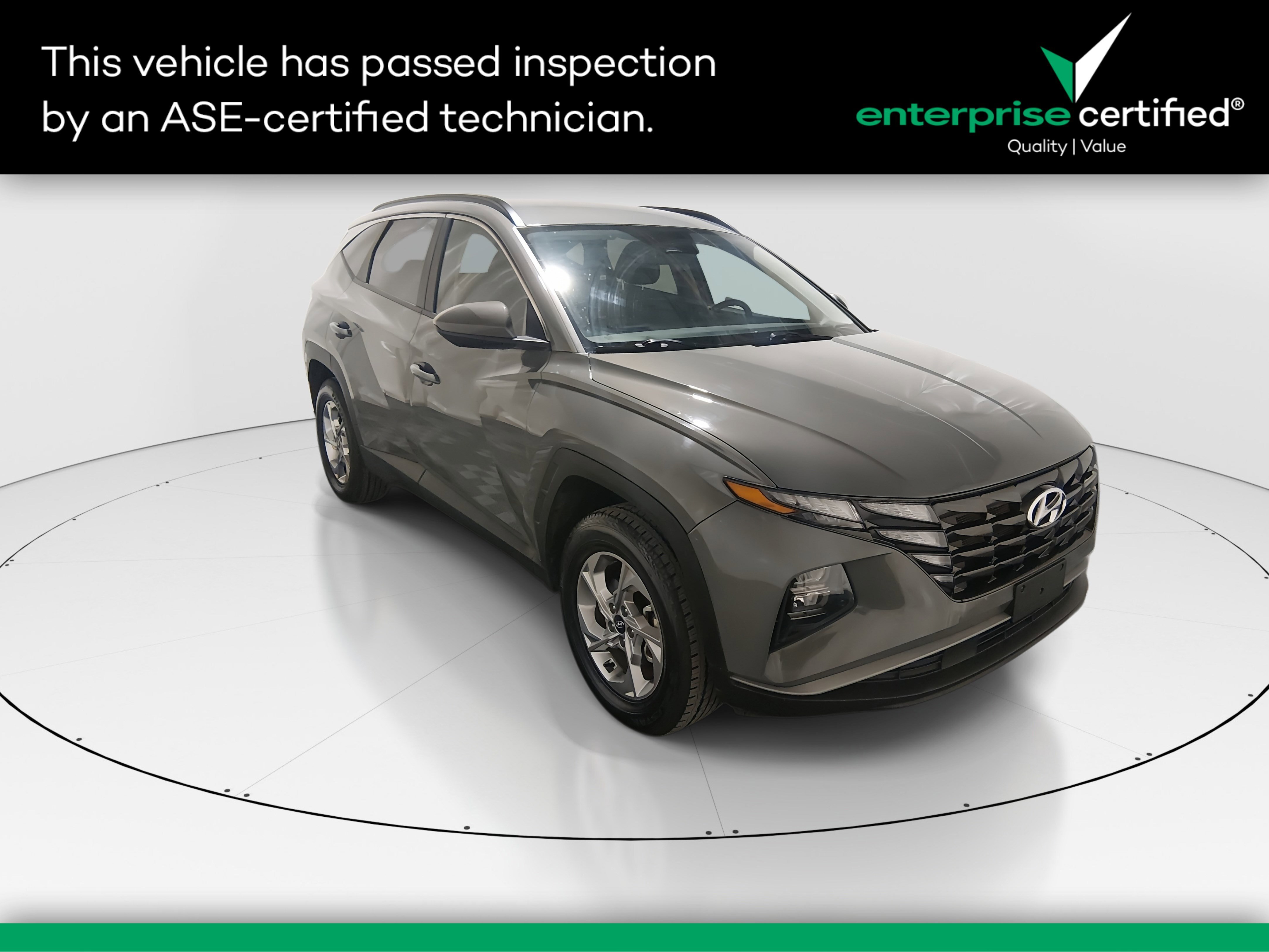 2024 Hyundai Tucson SEL AWD — front three-quarter view