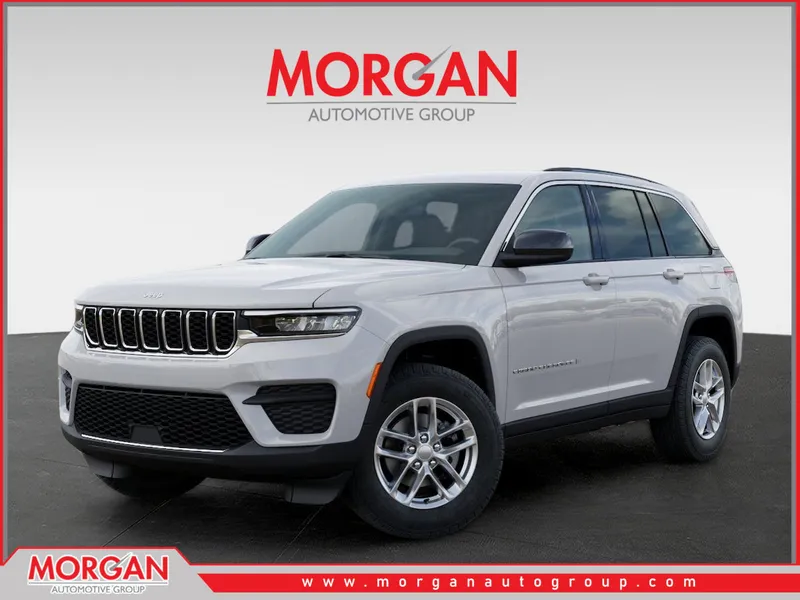 2026 Jeep Grand Cherokee Laredo X in White/off-white — front three-quarter view