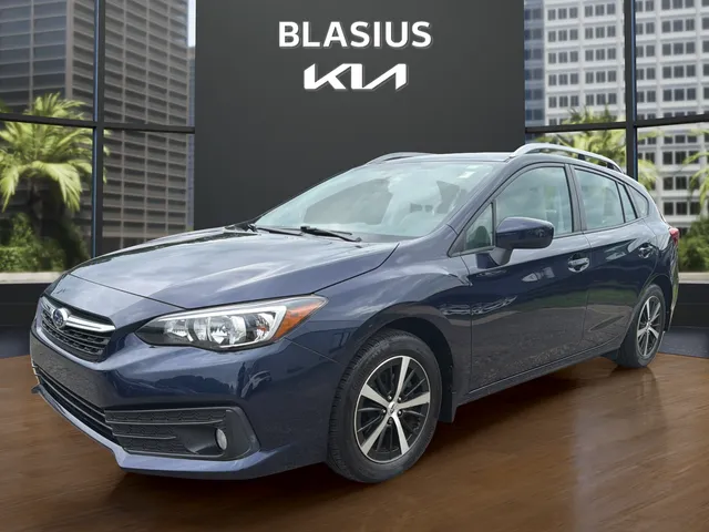 2020 Subaru Impreza Premium in Dark Blue Pearl — front three-quarter view