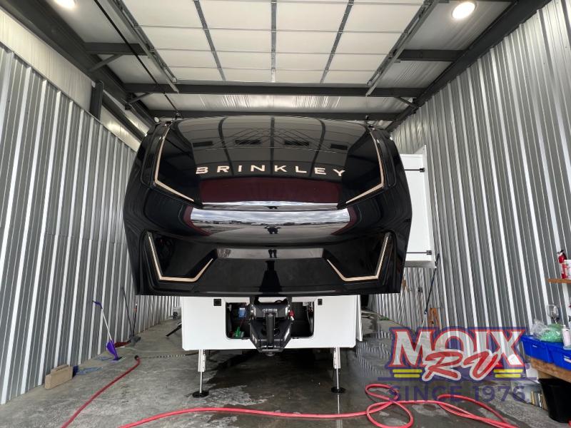 2026 Brinkley Model Z