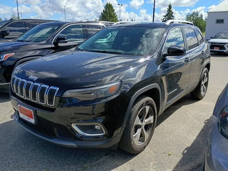 2019 Jeep Cherokee Limited in Black — front three-quarter view