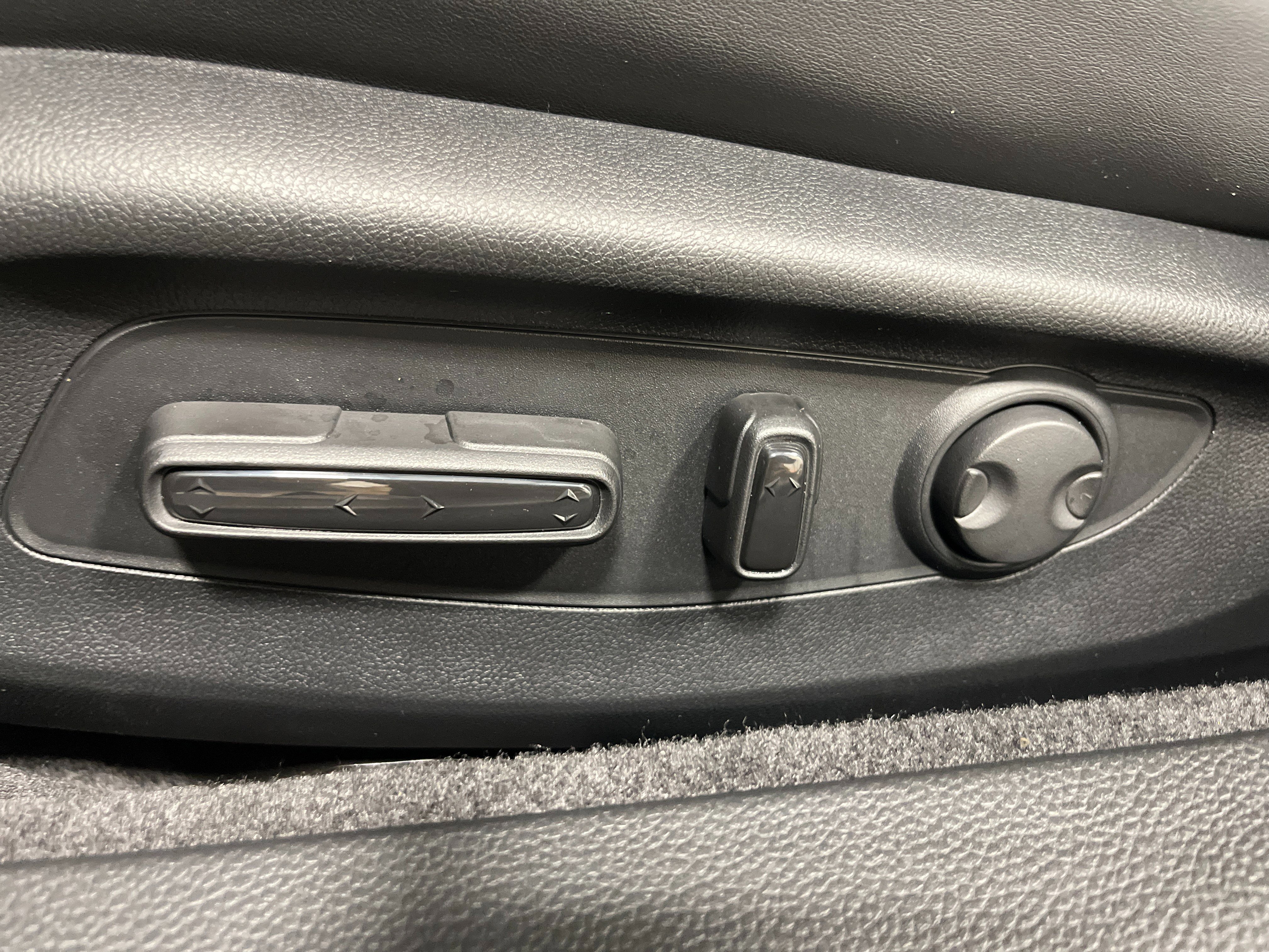 2026 Honda Accord Hybrid — photo 11 view