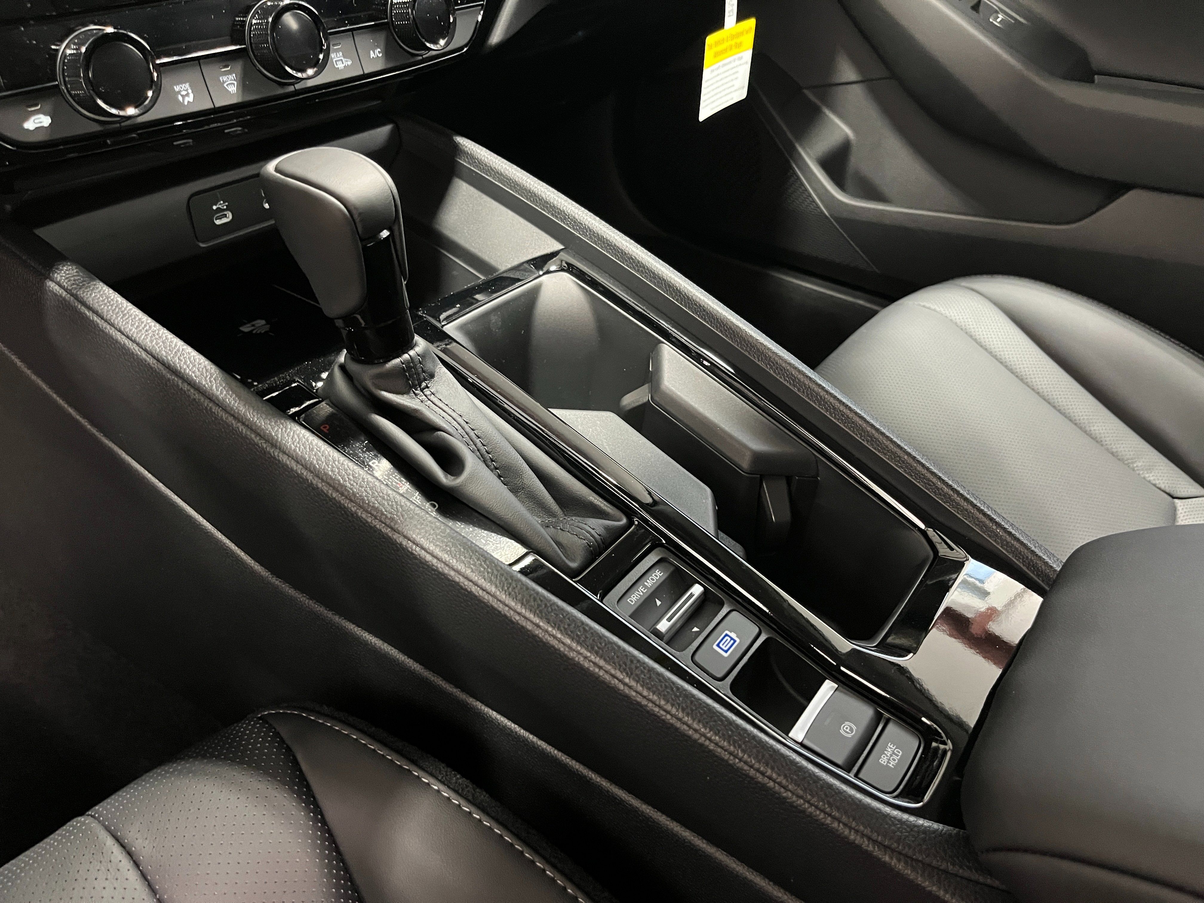 2026 Honda Accord Hybrid — photo 16 view