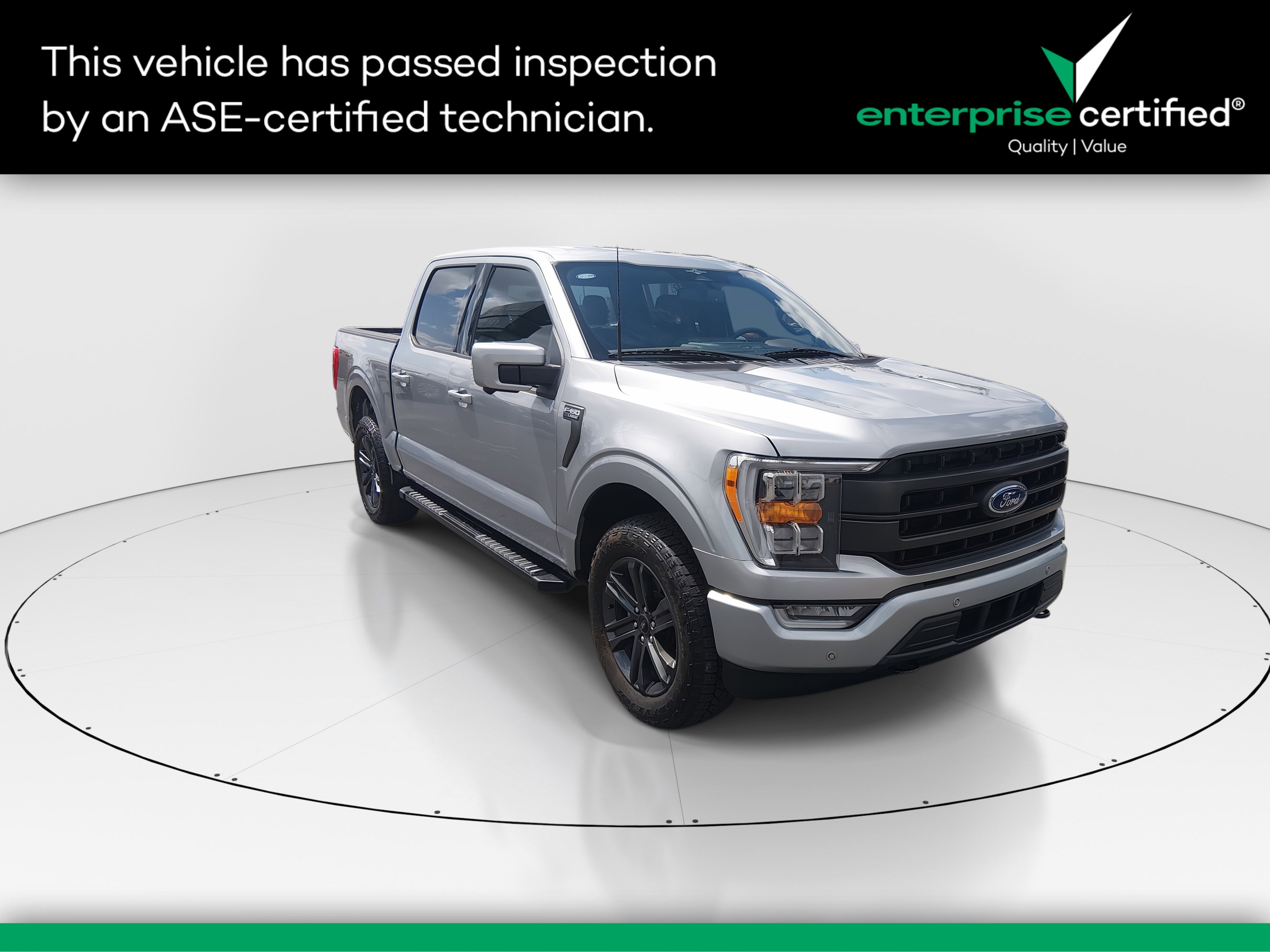 2023 Ford F-150 LARIAT 4WD SuperCrew 5.5' Box — front three-quarter view