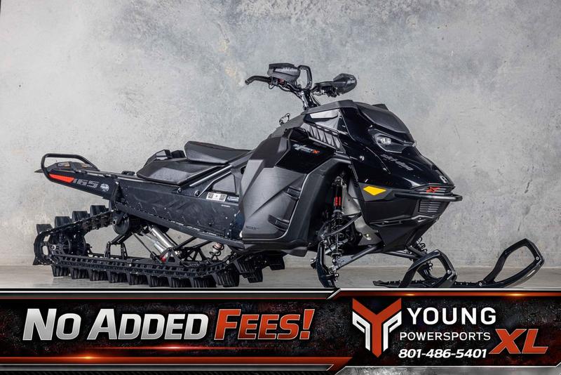 2024 Ski-Doo Summit X with Expert Package Rotax 850 E-TEC 165 S_Level 4.5 in.