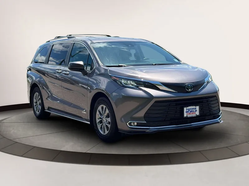 2021 Toyota Sienna XLE FWD 8-Passenger (Natl) in Gray — front three-quarter view