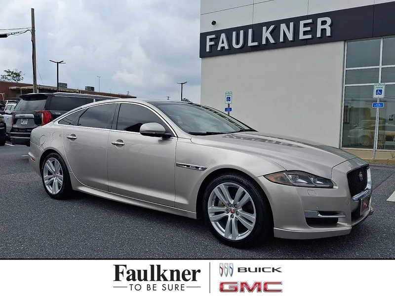 2016 Jaguar XJ R-Sport in Ingot — front three-quarter view