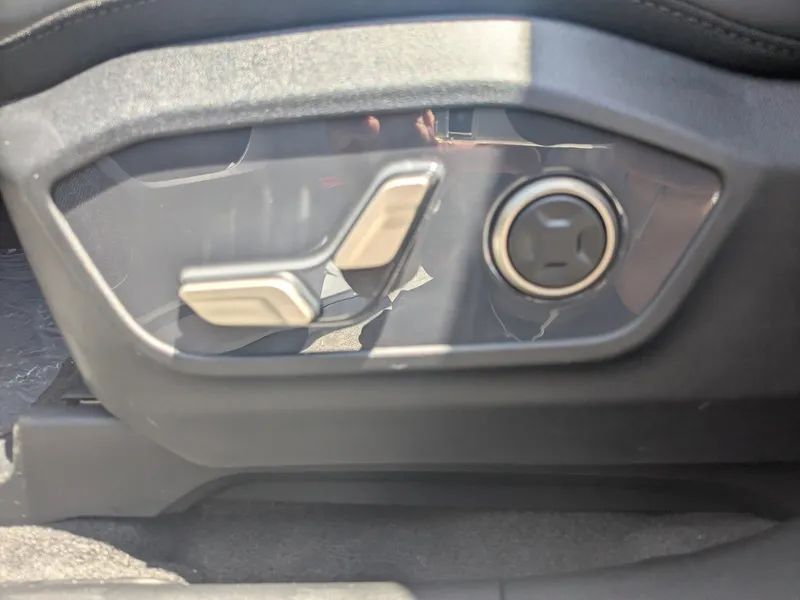 2027 Kia Telluride Hybrid — photo 26 view