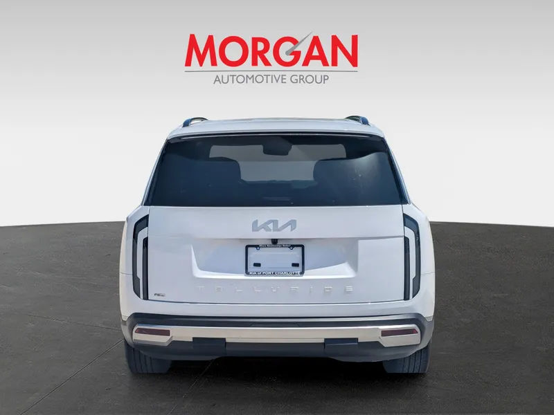 2027 Kia Telluride Hybrid — engine compartment view