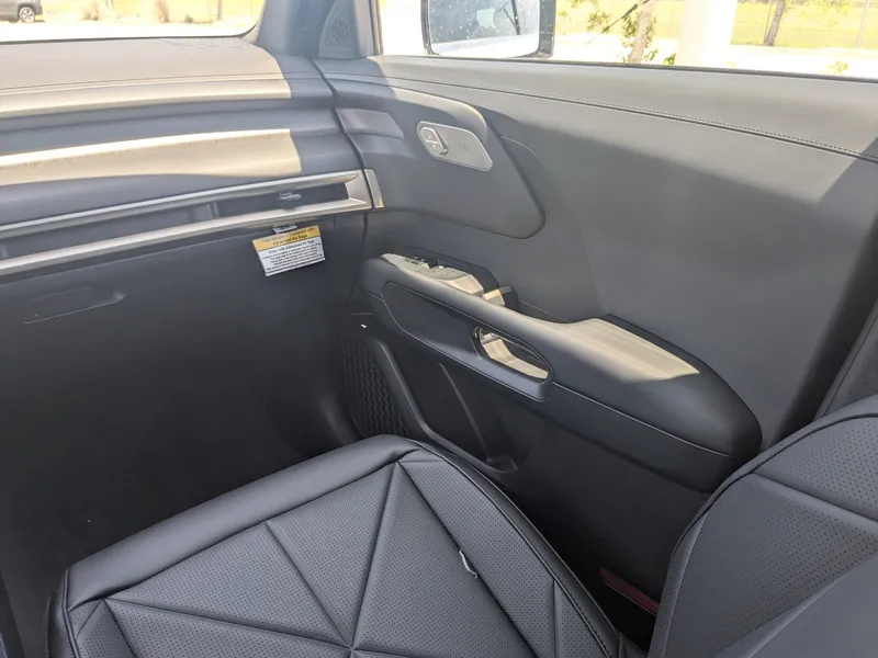2027 Kia Telluride Hybrid — photo 23 view