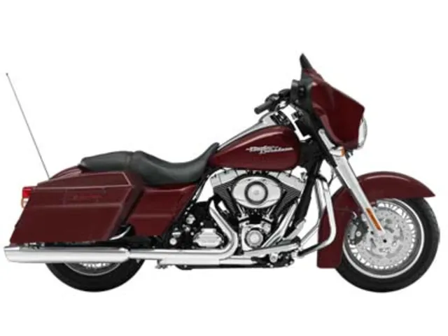 2009 Harley-Davidson® FLHX - Street Glide® — front three-quarter view