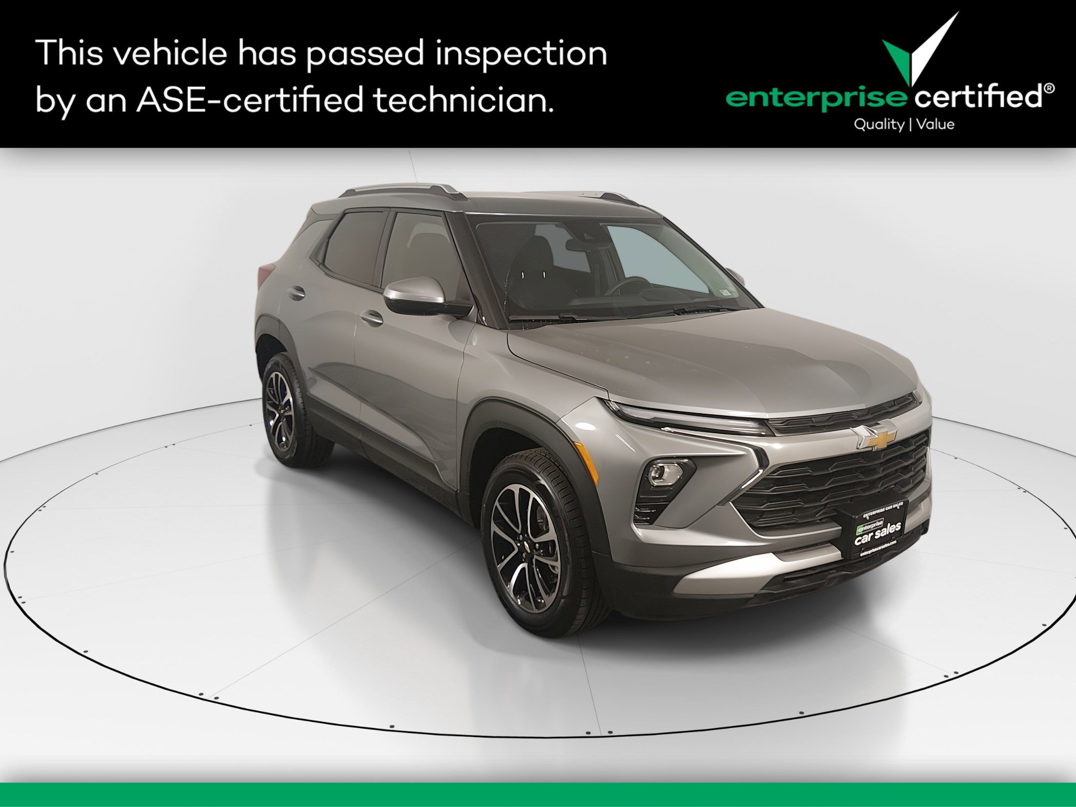 2025 Chevrolet Trailblazer AWD 4dr LT — front three-quarter view
