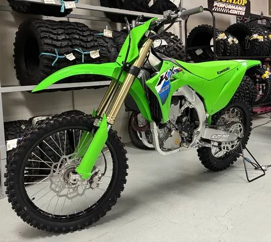 2026 Kawasaki KX™250 — front three-quarter view