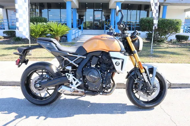 2026 Suzuki GSX-8T — front three-quarter view