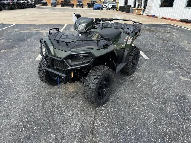 2026 Polaris® Sportsman 570 EPS Premium 40th An. Ed. Treeline Green — front three-quarter view