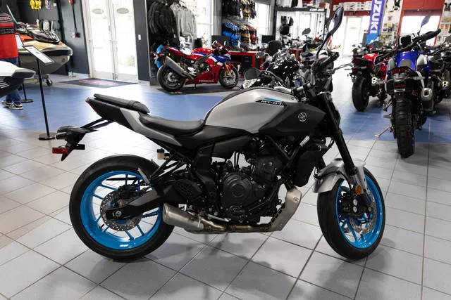 2026 Yamaha MT-07 — front three-quarter view