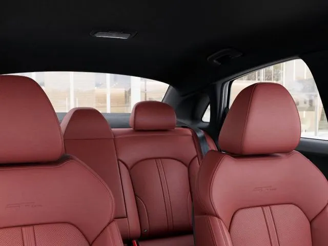 2026 Kia K5 — photo 11 view