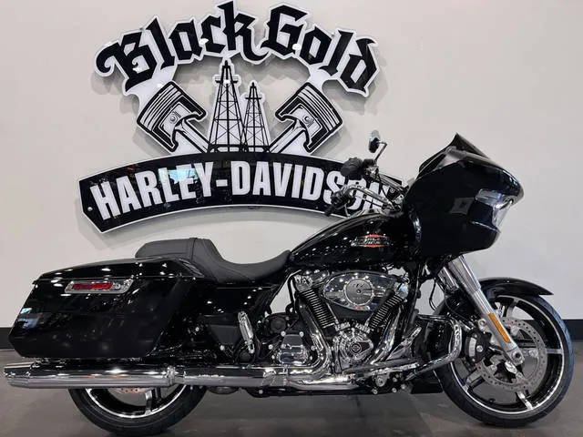 2026 Harley-Davidson® FLTRX - Road Glide® — front three-quarter view
