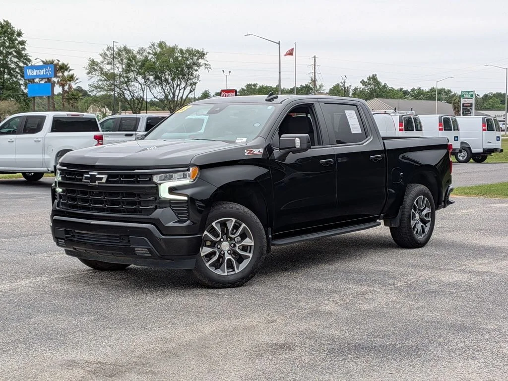 2023 Chevrolet Silverado 1500 RST in Black — front three-quarter view