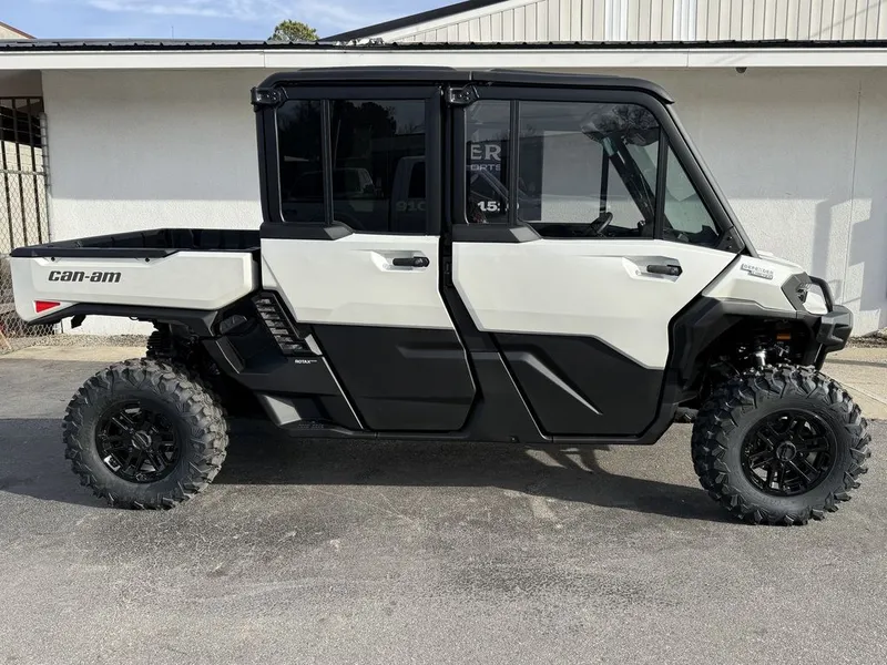 2026 Can-Am Defender MAX Limited HD11 — front three-quarter view