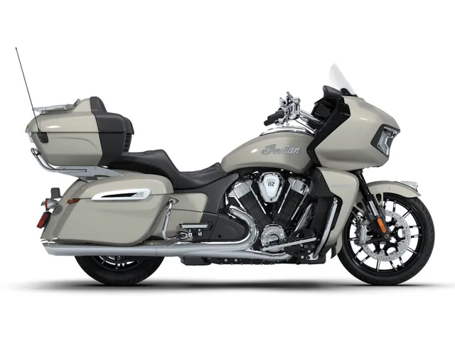 2026 Indian Motorcycle® Pursuit® Limited 112 Silver Quartz Metallic — front three-quarter view