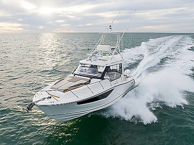 2026 Boston Whaler 365 Conquest — front three-quarter view