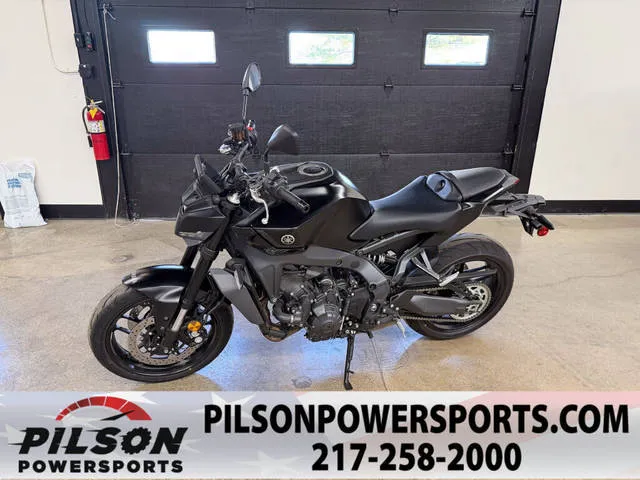 2025 Yamaha MT-09 — front three-quarter view