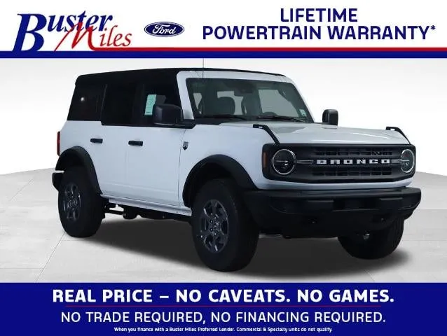 2026 Ford Bronco Big Bend in Oxford White — front three-quarter view