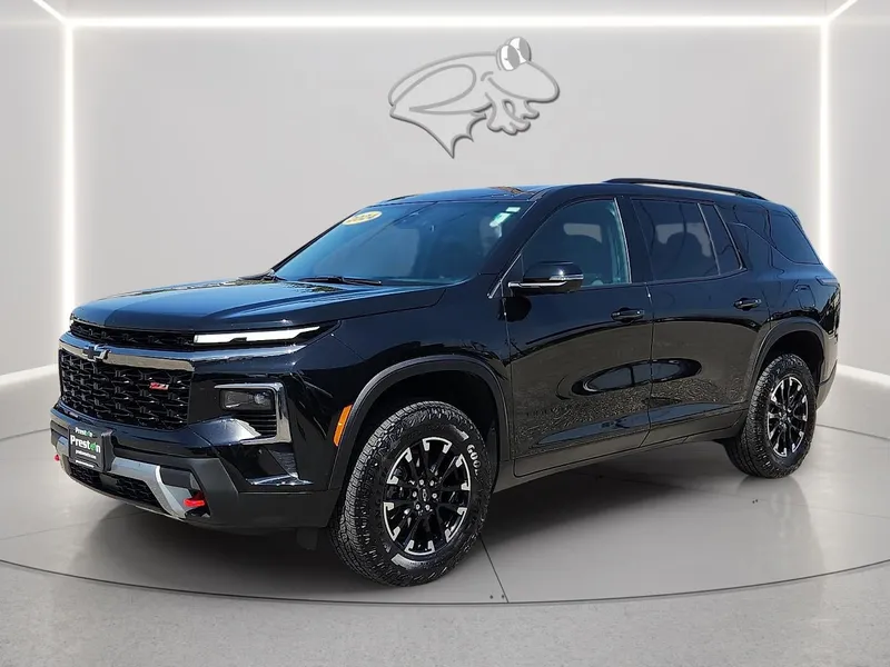 2024 Chevrolet TRAVERSE LTZ71 in Black — front three-quarter view