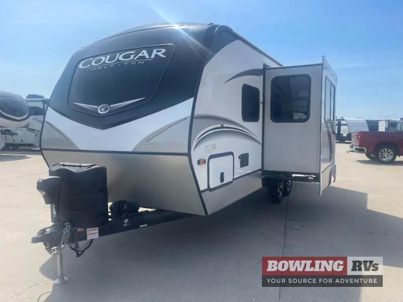 2021 Cougar Half-Ton 22RBS — front three-quarter view
