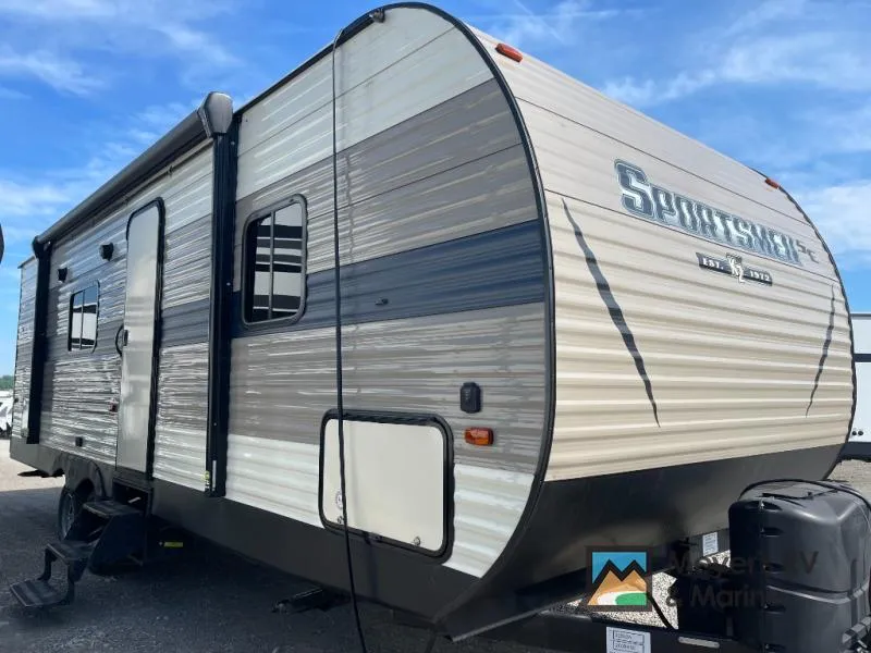 2020 KZ Sportsmen 260BHSE — front three-quarter view