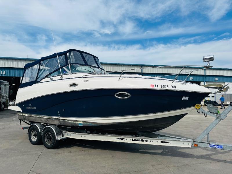 2007 Rinker Express Cruiser