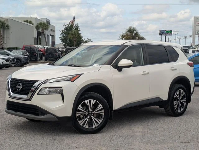 2023 Nissan Rogue SV in White — front three-quarter view