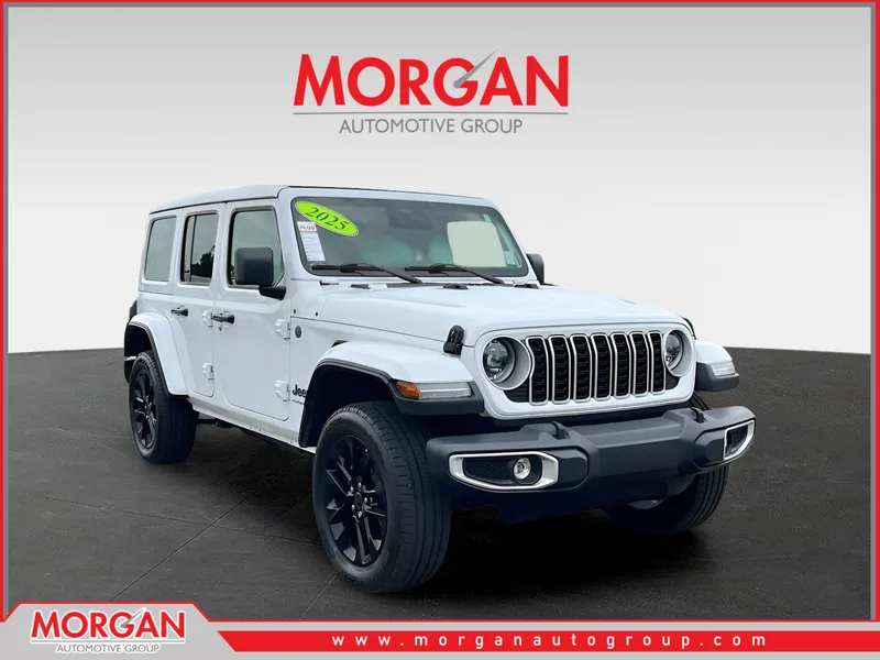 2025 Jeep Wrangler Sahara 4xe in White/off-white — front three-quarter view