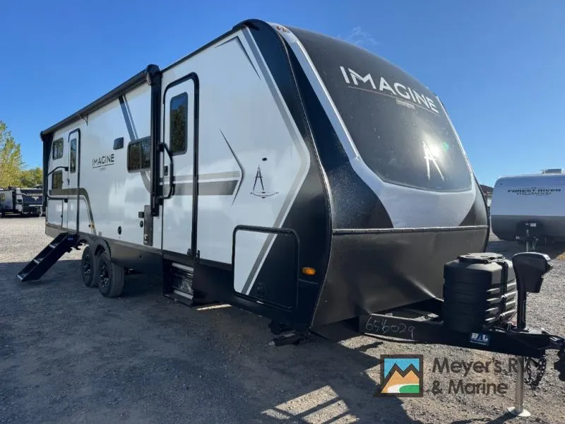 2026 Grand Design Imagine 2800BH — front three-quarter view