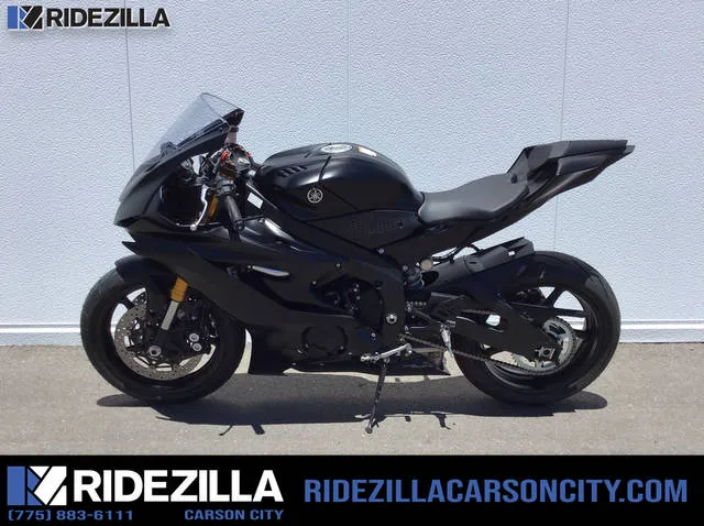 2026 Yamaha YZFR6WTB — front three-quarter view