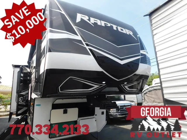 2024 Keystone Raptor 428 — front three-quarter view