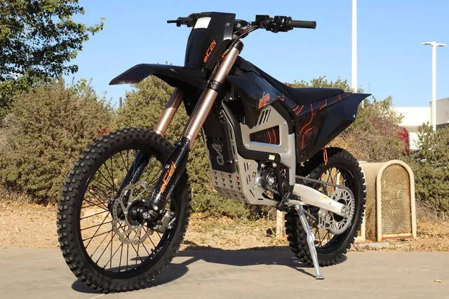 2026 Kayo eC2i — front three-quarter view